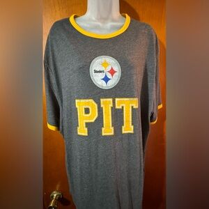Pittsburgh Steelers T-shirt size 2XL
